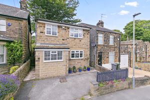 Photo 32- click for photo gallery